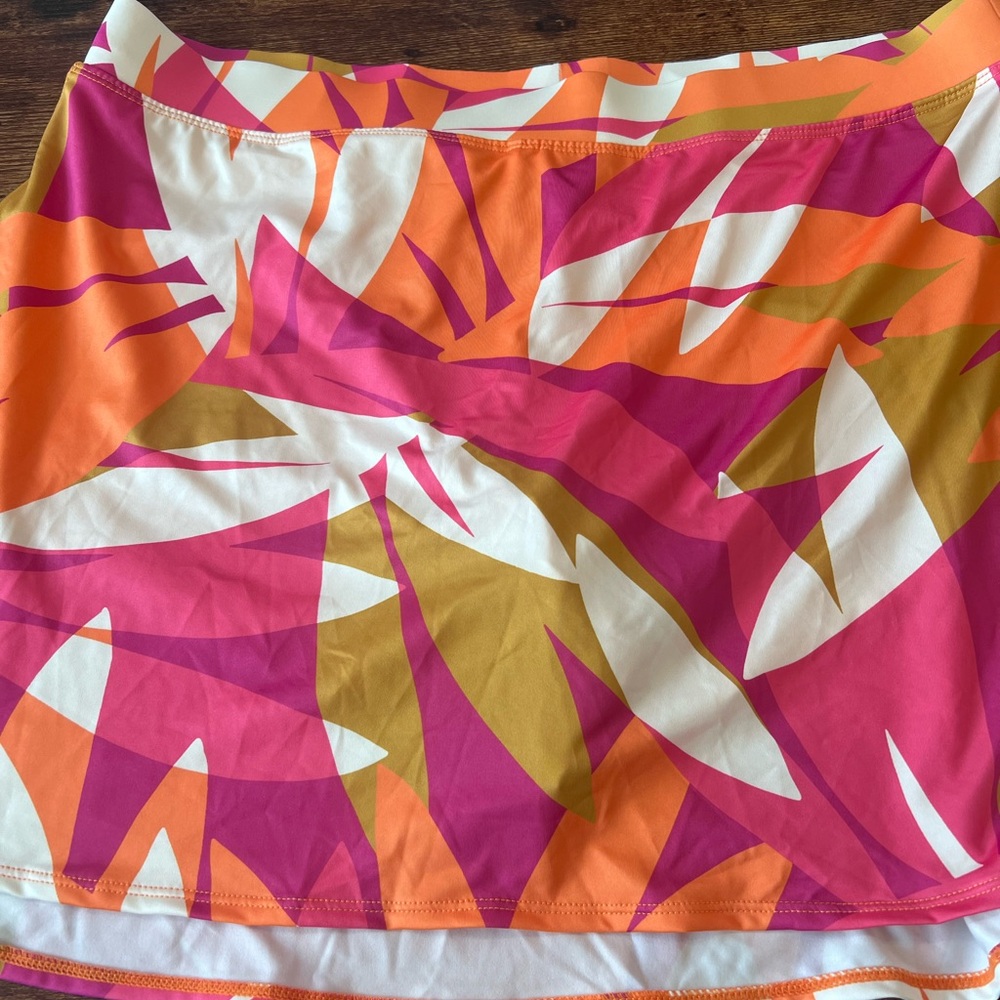 NWT Vibrant Pink & Orange Printed Women’s Swim Skirt